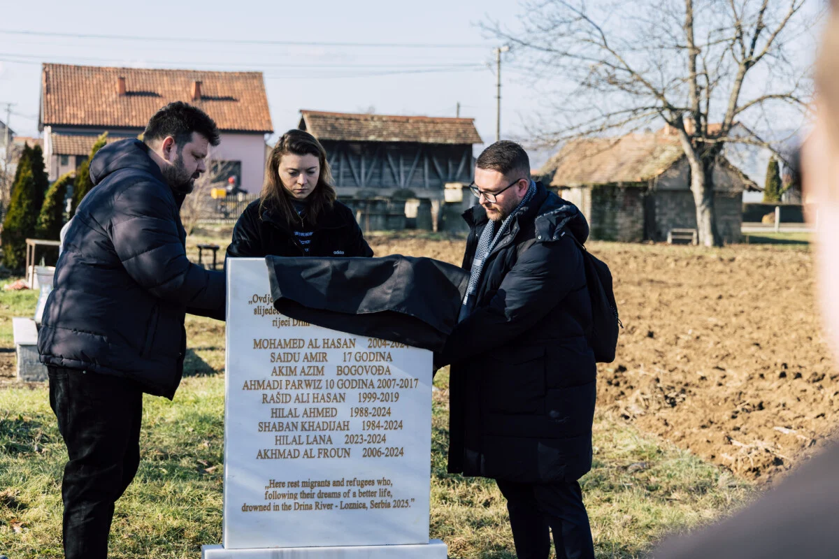 David Pichler - SOS Balkanroute1.webp - Na granici BiH i Srbije obilježeni grobovi 28 migranata: 